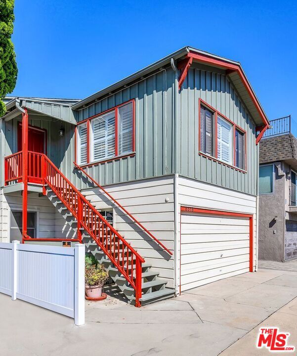 6515 Vista Del Mar