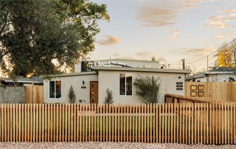 Photo of 6441 Satsuma Avenue, North Hollywood, CA 91606 (MLS # DW26027669)