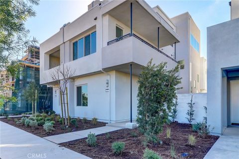 Photo of 130 spectacle, Irvine, CA 92618 (MLS # PW26031002)