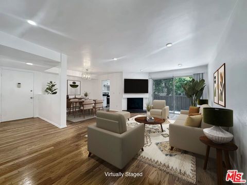 Photo of 14950 Victory Boulevard #104, Van Nuys, CA 91411 (MLS # 26833185)