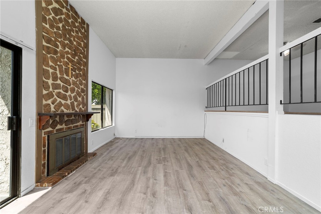 2005 W Culver Avenue 37