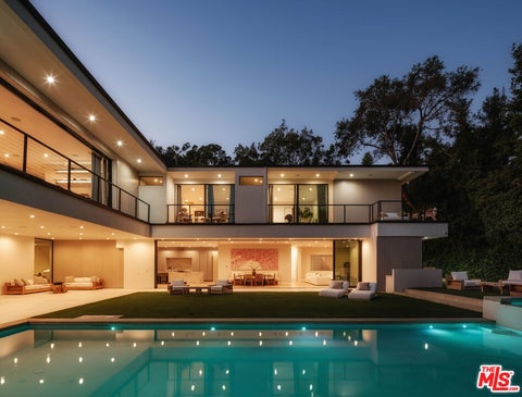 Photo of 260 S Canyon View Drive, Los Angeles, CA 90049 (MLS # 26849835)