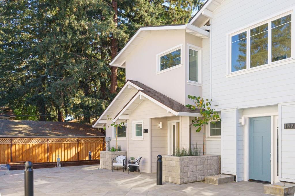 Photo of 149 Flynn Avenue, Mountain View, CA 94043 (MLS # ML82025581)
