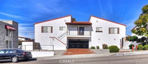 Photo of 147 Avenida Serra #203, San Clemente, CA 92672 (MLS # SR26106109)