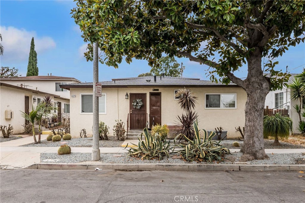 825 Mira Mar Avenue