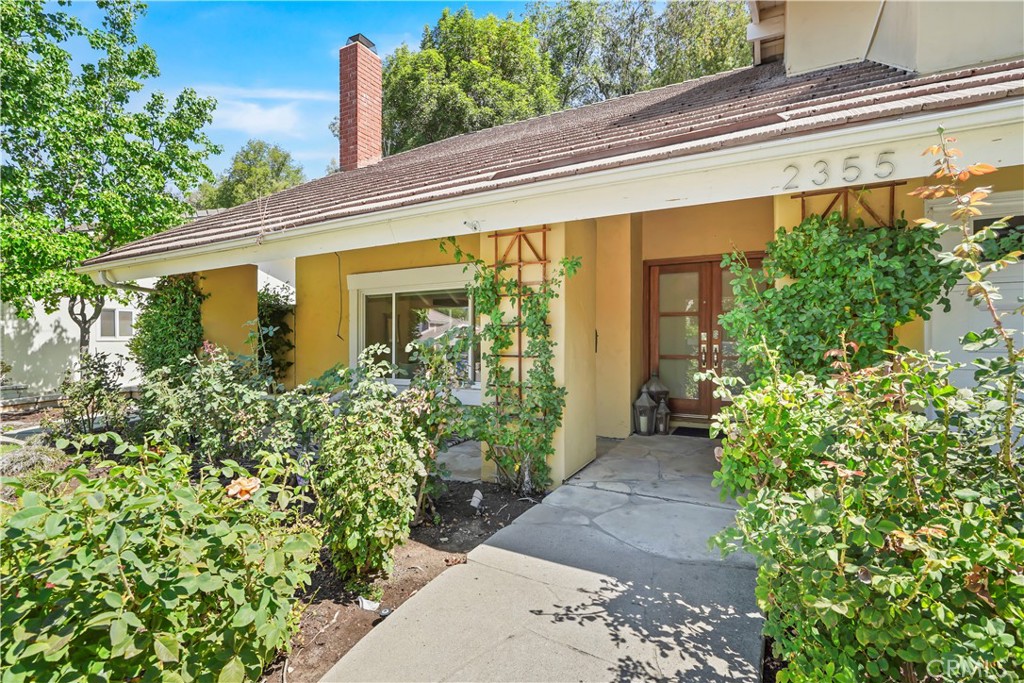 Westlake Bay (728) - Residential Lease