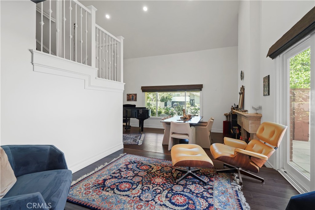 Westlake Bay (728) - Residential Lease