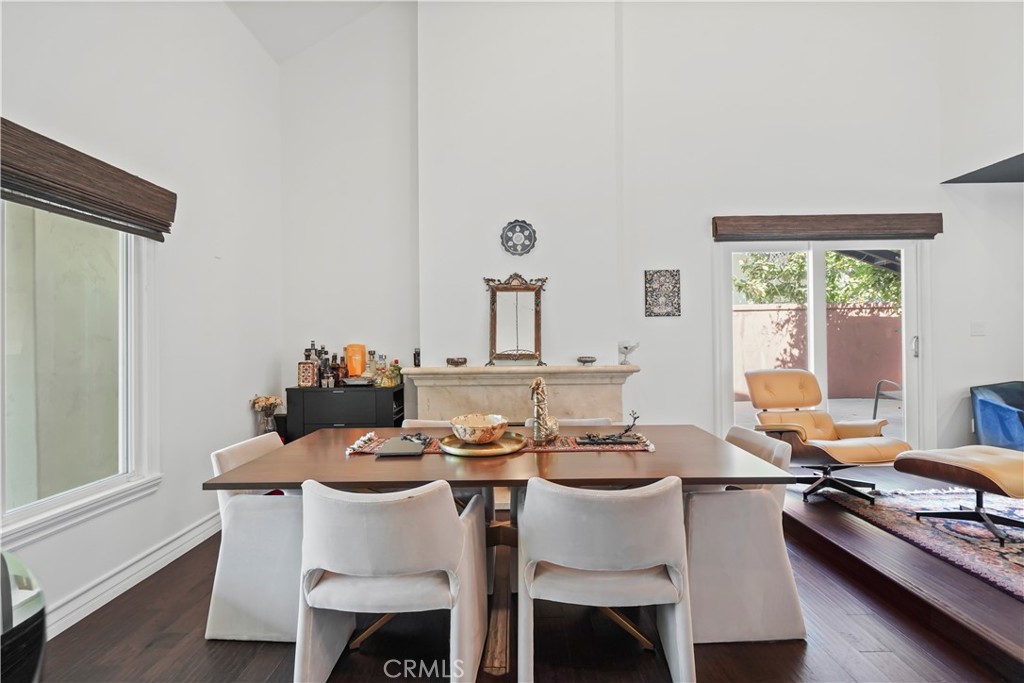 Westlake Bay (728) - Residential Lease