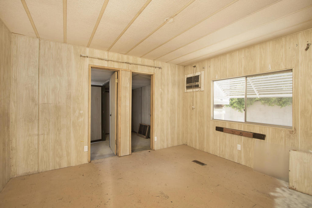 Tri Palm Estates - Manufactured In Park