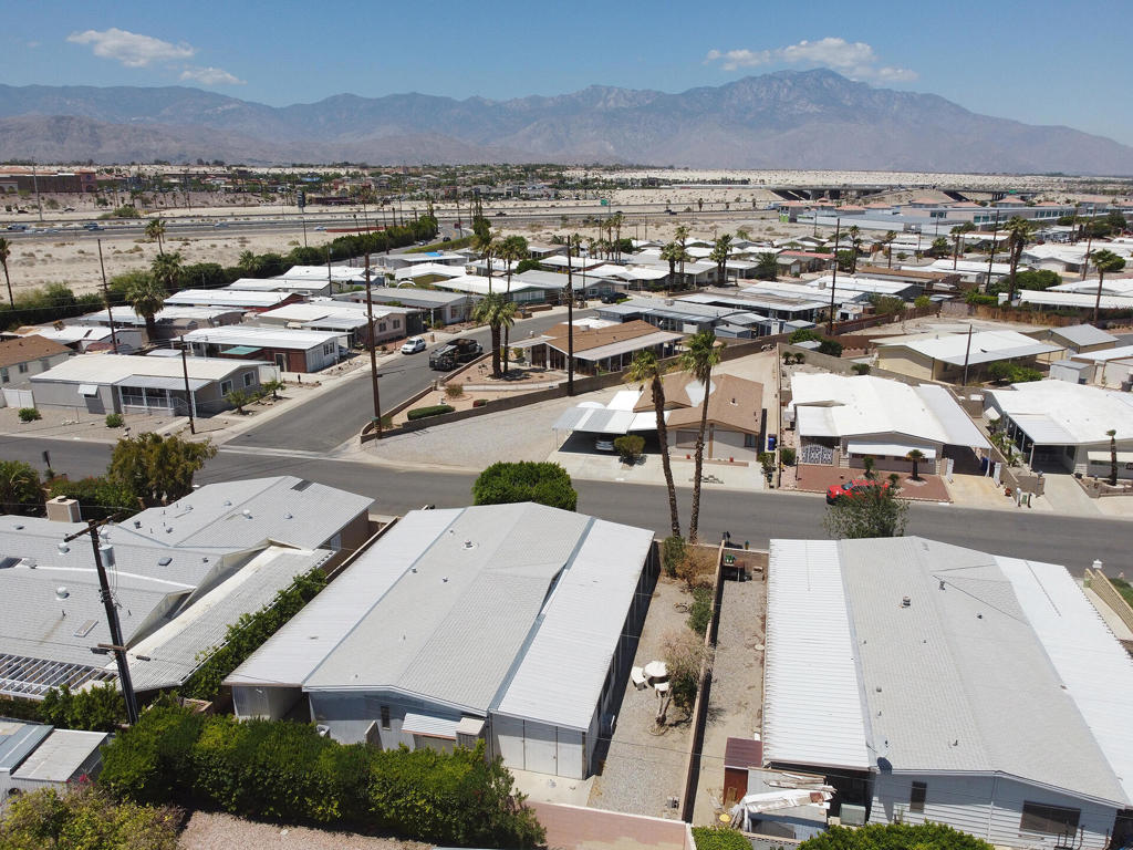 Tri Palm Estates - Manufactured In Park