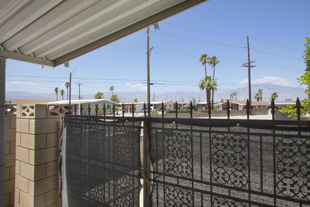 Tri Palm Estates - Manufactured In Park