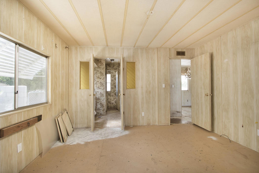 Tri Palm Estates - Manufactured In Park