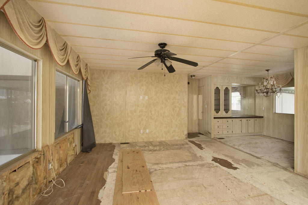 Tri Palm Estates - Manufactured In Park