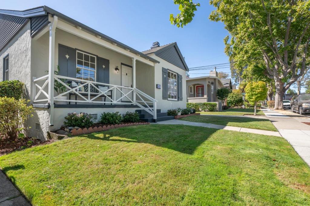 1411 Sanchez Avenue