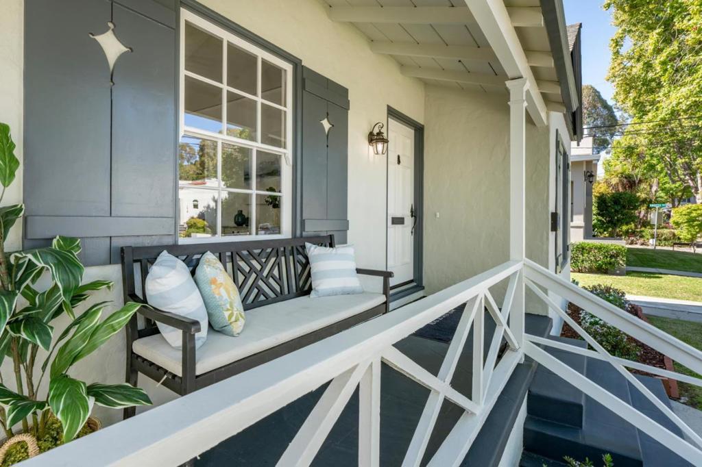 1411 Sanchez Avenue