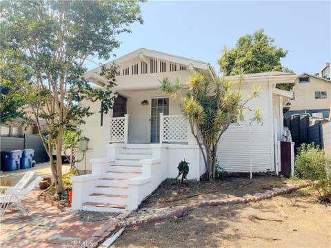 Photo of 1915 Echo Park Ave, Los Angeles, CA 90026 (MLS # WS26175982)