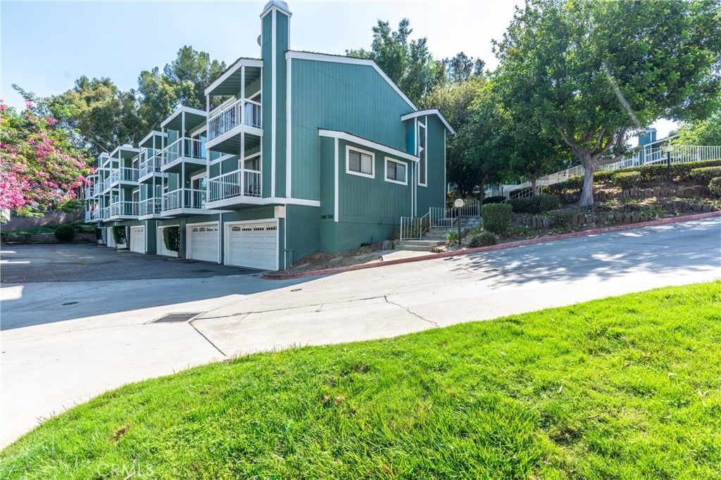 Photo of 1070 Walnut Grove Ave #F, Rosemead, CA 91770 (MLS # AR25230278)