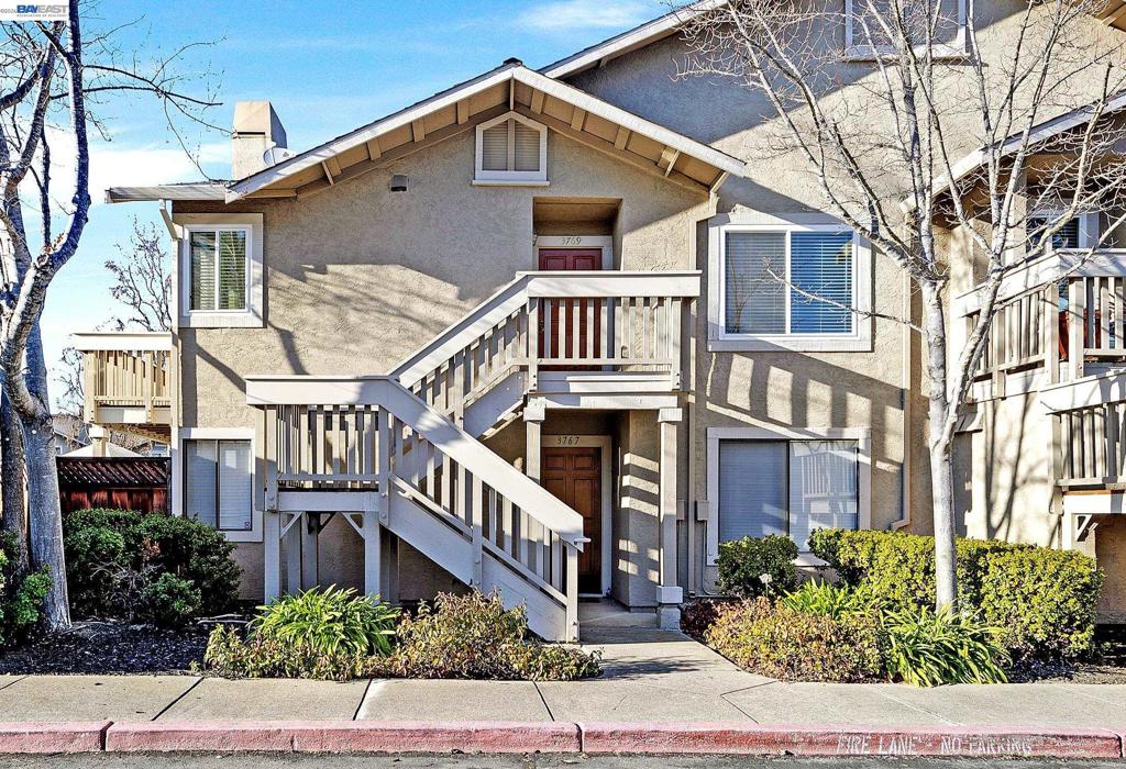 3769 Crow Canyon Rd
