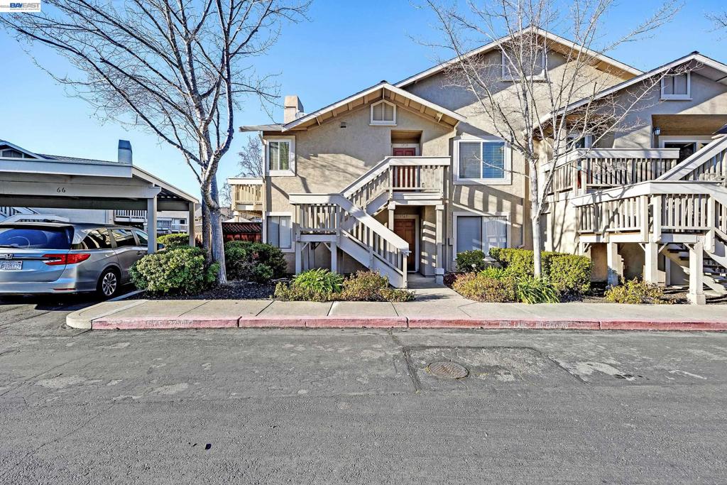 3769 Crow Canyon Rd