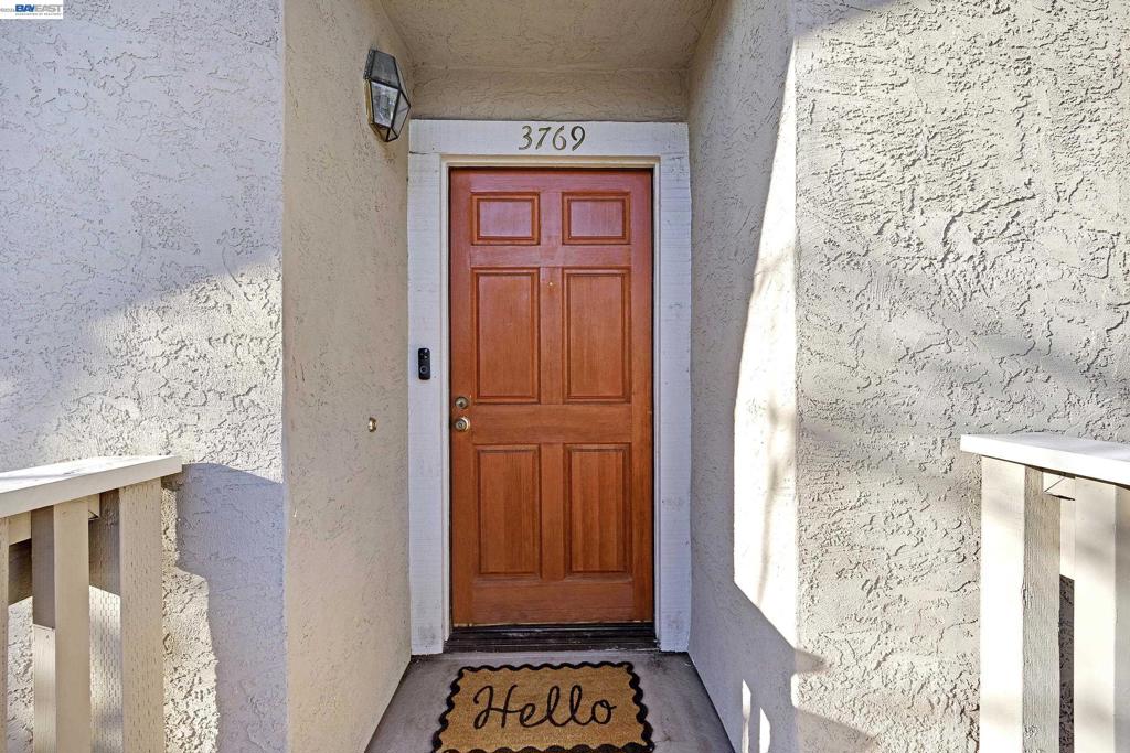 3769 Crow Canyon Rd