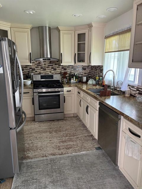 3621 Vista Campana S 84 Oceanside CA 92057