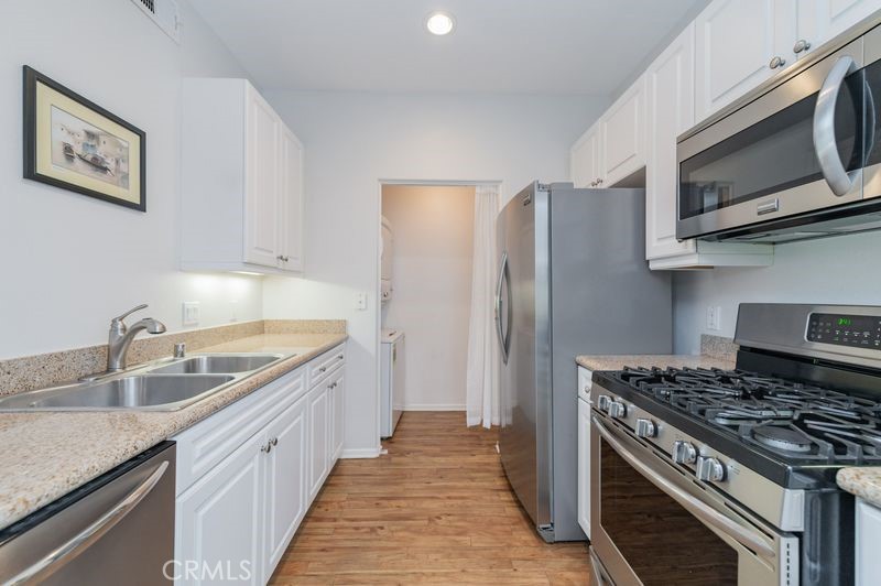 2224 Watermarke Place