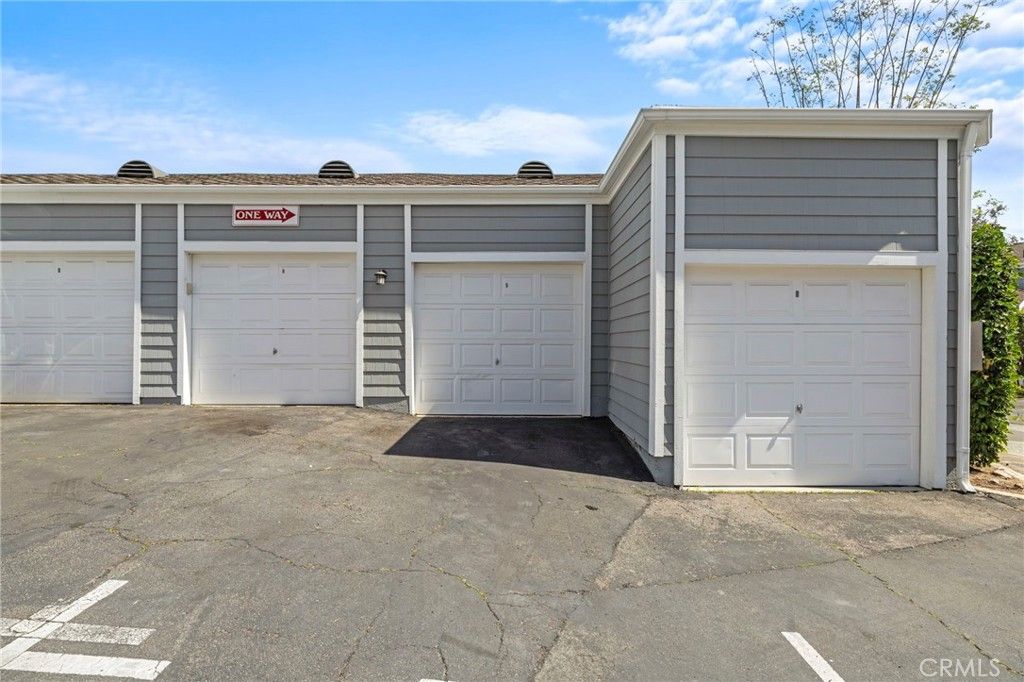 Photo of 407 San Nicholas Court, Laguna Beach, CA 92651 (MLS # PW26068357)