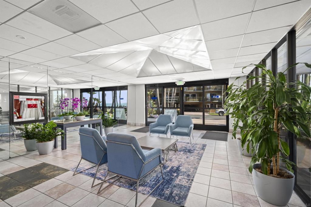 4767 Ocean Blvd 507