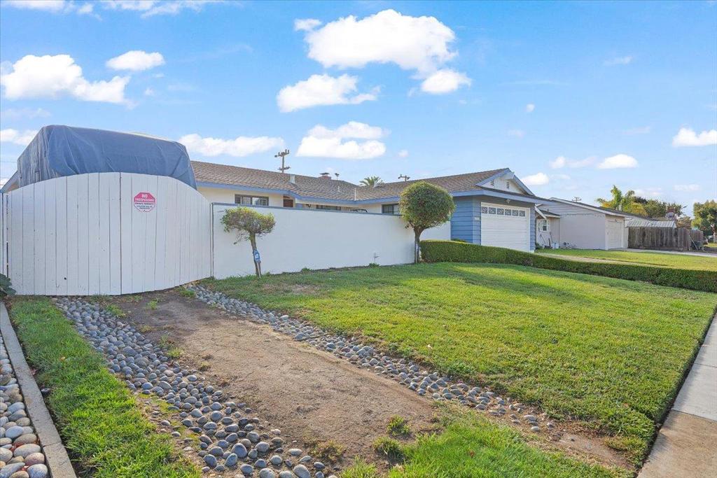 1814 Pescadero Drive