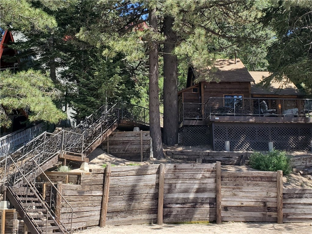 33429 Robin Drive