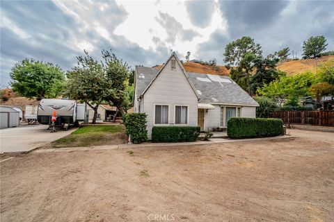 Photo of 395 W 39th St, San Bernardino, CA 92405 (MLS # CV25239741)