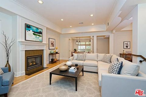 Photo of 11807 DOROTHY Street #3, Los Angeles, CA 90049 (MLS # 26833997)