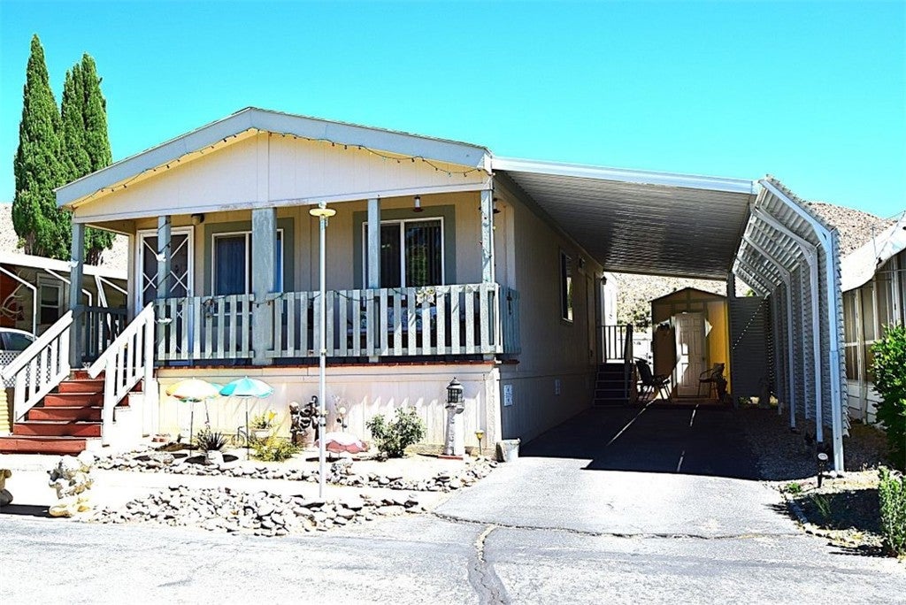 56254 29 Palms Highway 123