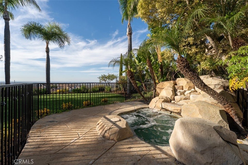 Irvine, California, 92603, United States, 5 Bedrooms Bedrooms, ,7 BathroomsBathrooms,Residential,Active,2023338