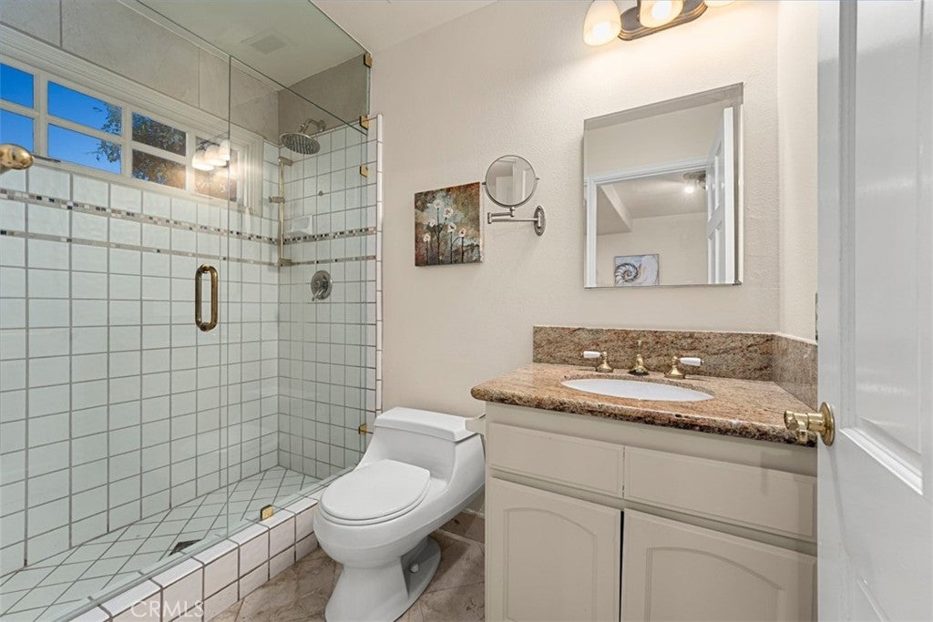 Irvine, California, 92603, United States, 5 Bedrooms Bedrooms, ,7 BathroomsBathrooms,Residential,Active,2023338