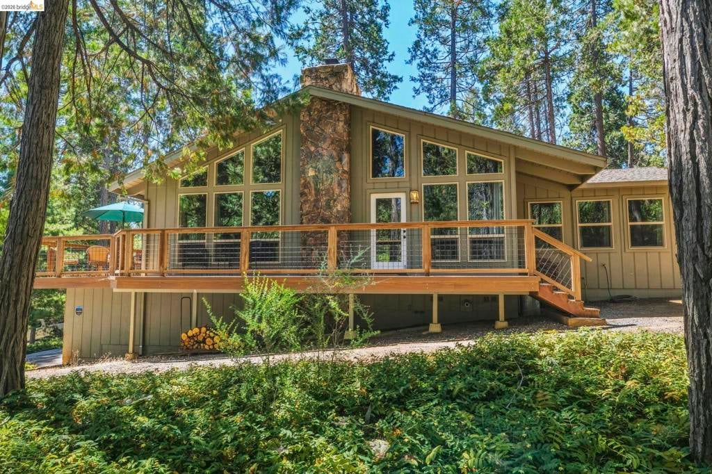 22790 Bret Harte Dr