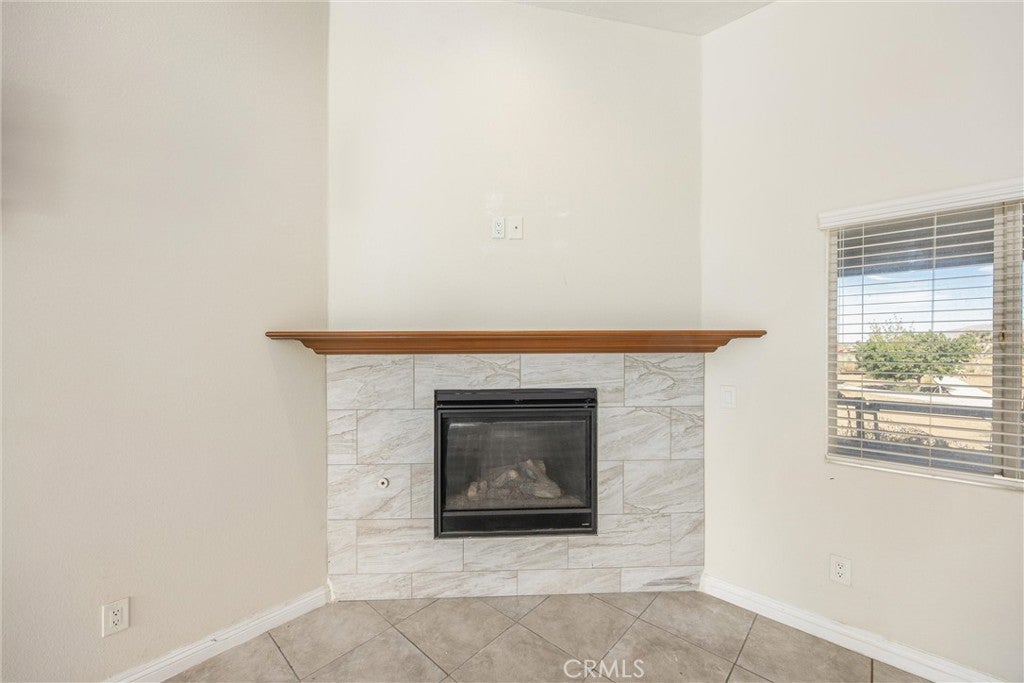 9175 Cottonwood