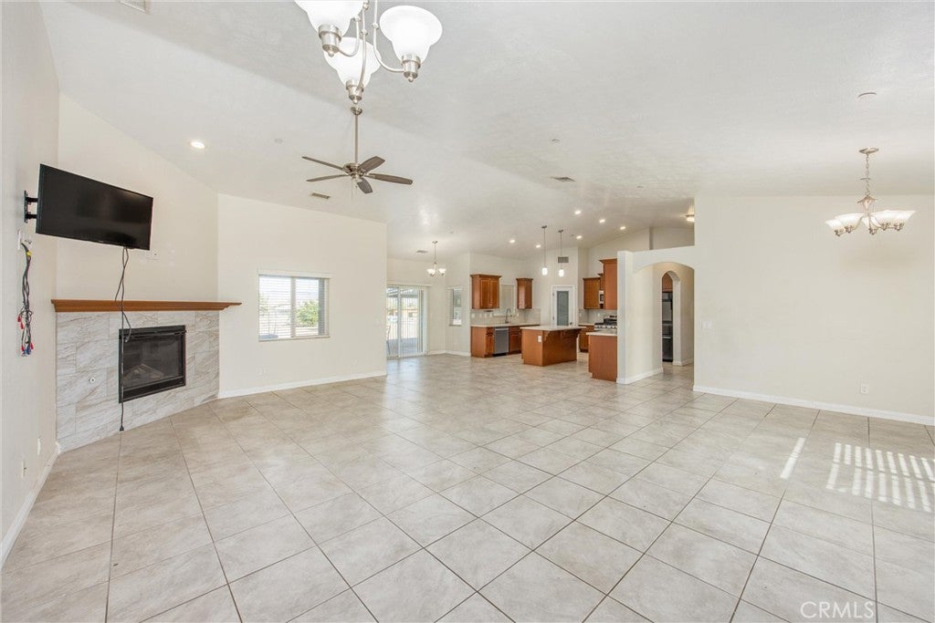 9175 Cottonwood