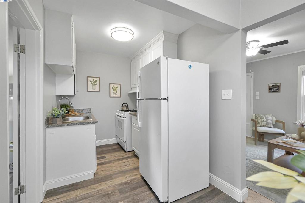 JACKSON TRIANGLE - Residential