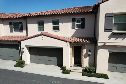 MLS: OC26107016