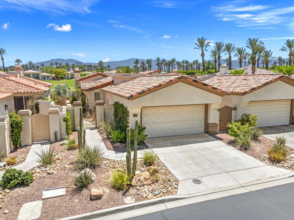 513 Falcon View Circle