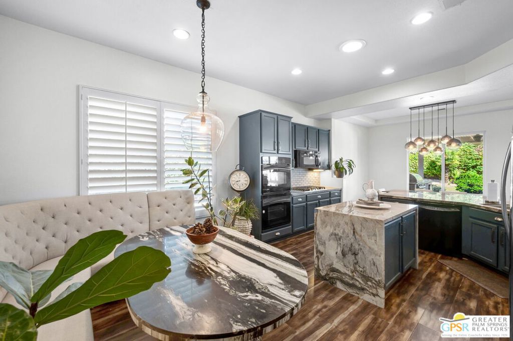 Esplanade - Residential