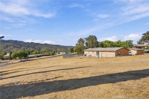 Tiny photo for 4794 Mallard Court, Paso Robles, CA 93446 (MLS # PI26223193)