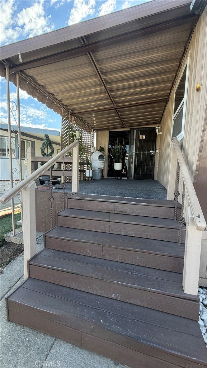 301 E Foothill Blvd 168
