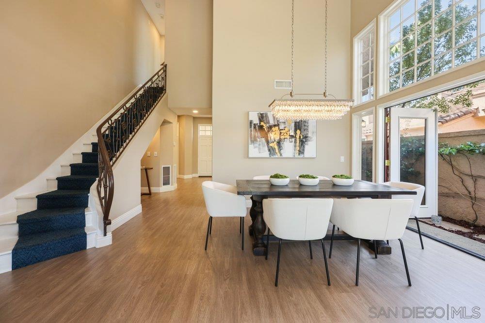 3623 Paseo Vista Famosa