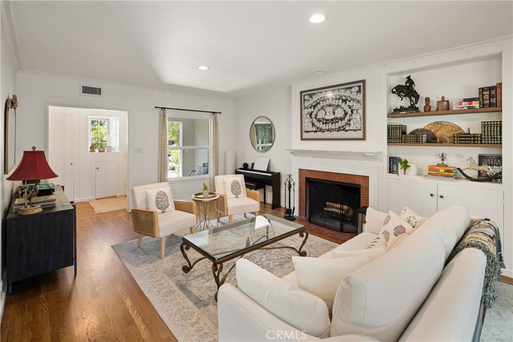3585 Grayburn Road