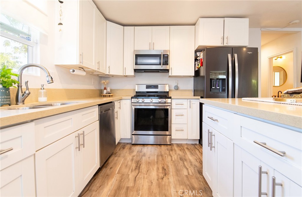 303 w sepulveda street