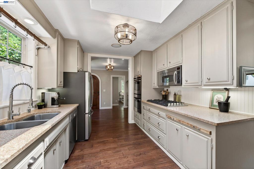 4687 Second Street
