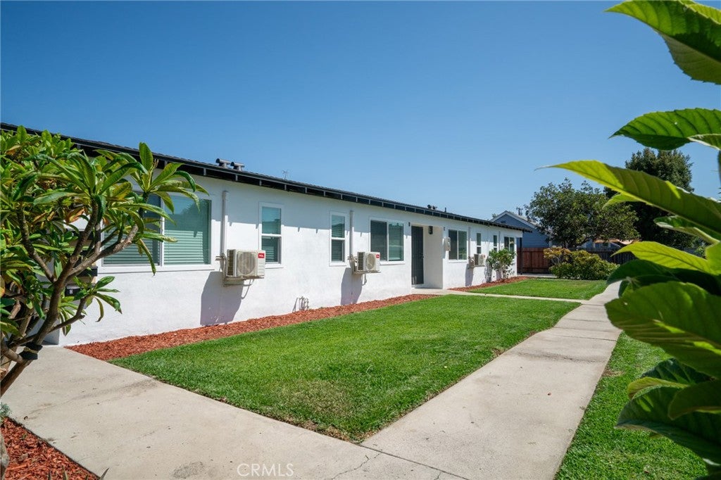 1512 W 5th