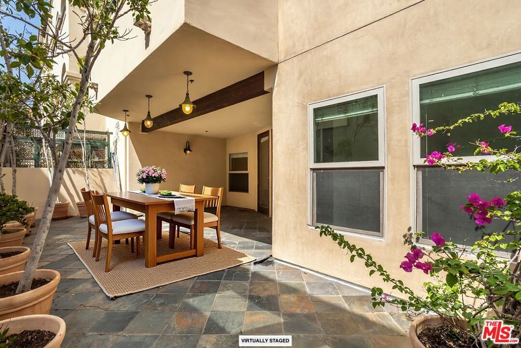 Photo of 10364 Almayo Avenue #103, Los Angeles, CA 90064 (MLS # 26668809)